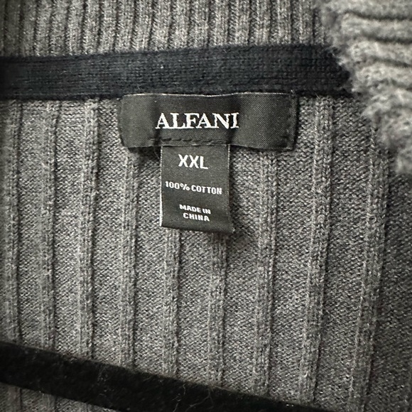 Men’s grey zip up sweater from Alfani XXL - Picture 3 of 3